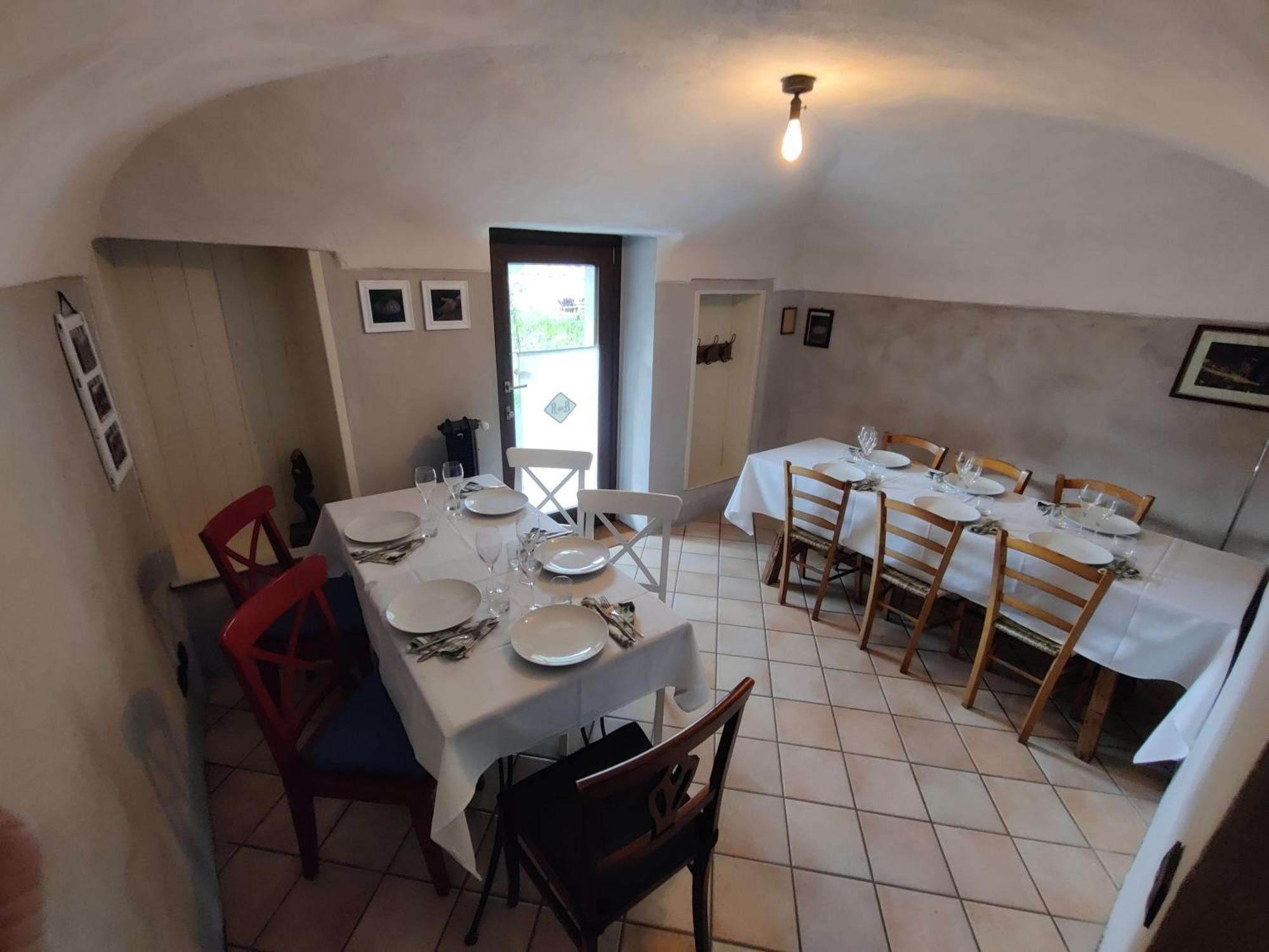 Relais Del Brigante Bed & Breakfast Settimo Vittone Exterior photo