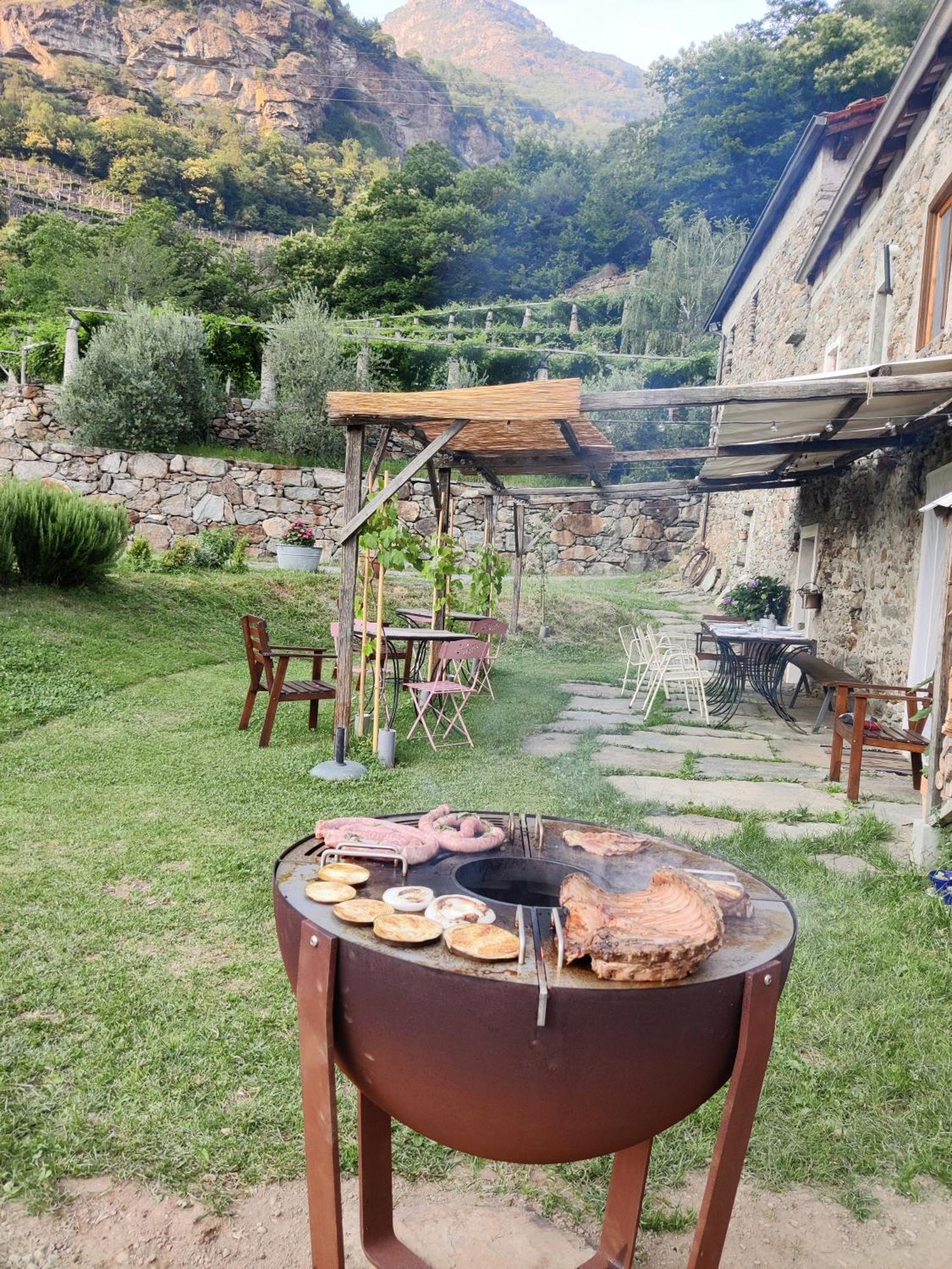 Relais Del Brigante Bed & Breakfast Settimo Vittone Exterior photo