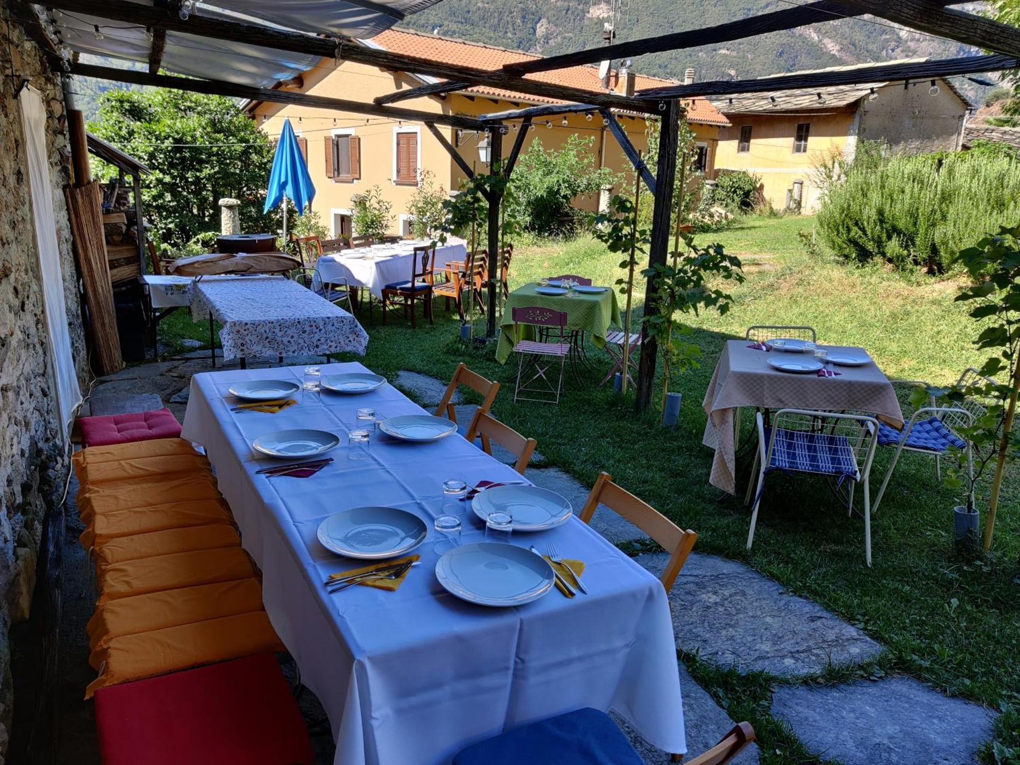 Relais Del Brigante Bed & Breakfast Settimo Vittone Exterior photo